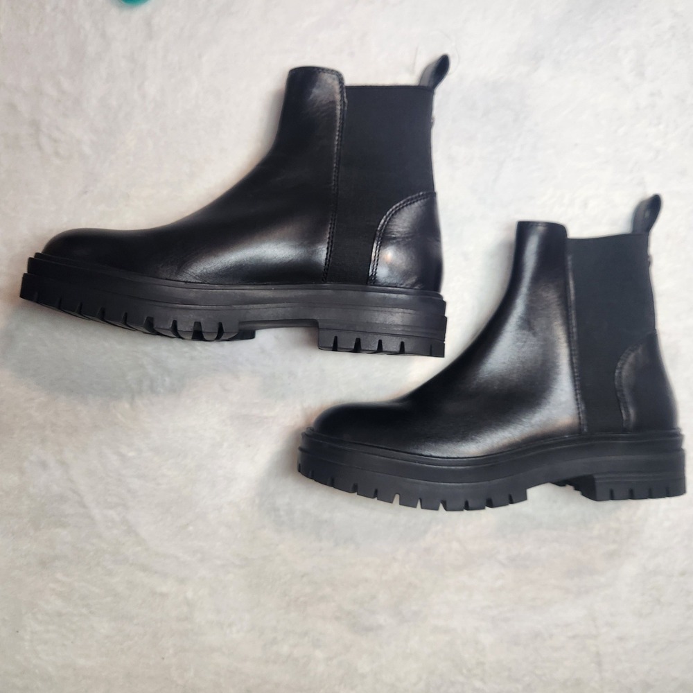 Steve Madden Chelsea Handout Black Leather Lug Sole Boots Women 7 Alt Gorpcore
